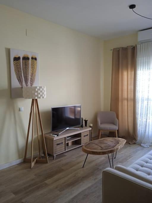 Apartamento Centrico Con Terraza Y Parking Huelva Ngoại thất bức ảnh